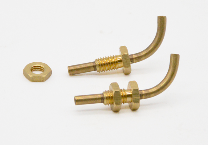 Sorties pour réservoir. 2 pièces.