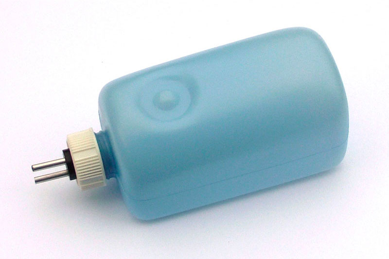 Réservoir essence/méthanol. 210cc. 100 x 55 x 55 mm. 1 pièce