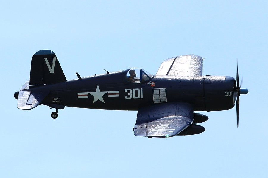 FMS Corsair F4U-4 Blue 1,40 m(V3) PNP kit