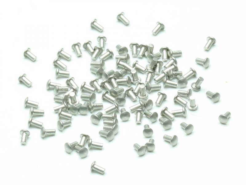 Rivets 2 x 1mm. 100 pièces