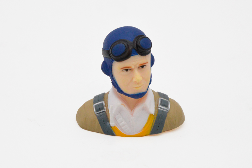 Buste de pilote Civil Louis. Hauteur 38mm. Poids 7g